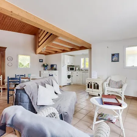 Paisible Escale A Talmont-saint-hilaire Avec Piscine بيت للعطل