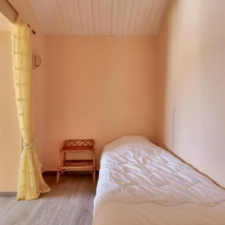 Paisible Escale A Talmont-saint-hilaire Avec Piscine *