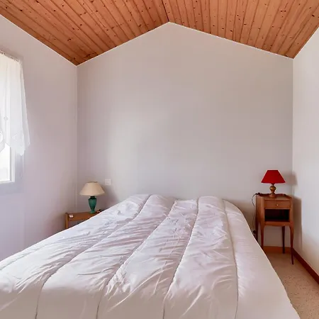 Paisible Escale A Talmont-saint-hilaire Avec Piscine